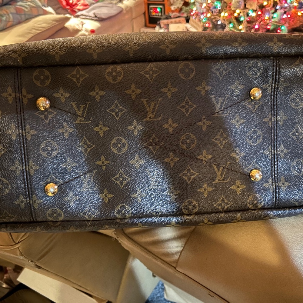 💯% AUTHENTIC Beautiful Louis Vuitton Artsy MM - Picture 16 of 16